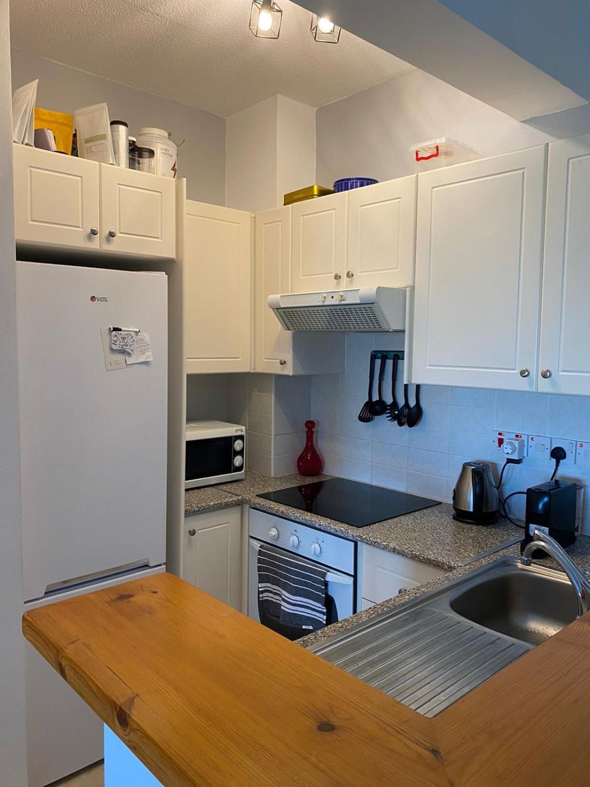 Newly Renovated- Regina Gardens 1, Venus Beach 500 M, Sea&Sunsets View, License Ooo7141 Pafos Zewnętrze zdjęcie